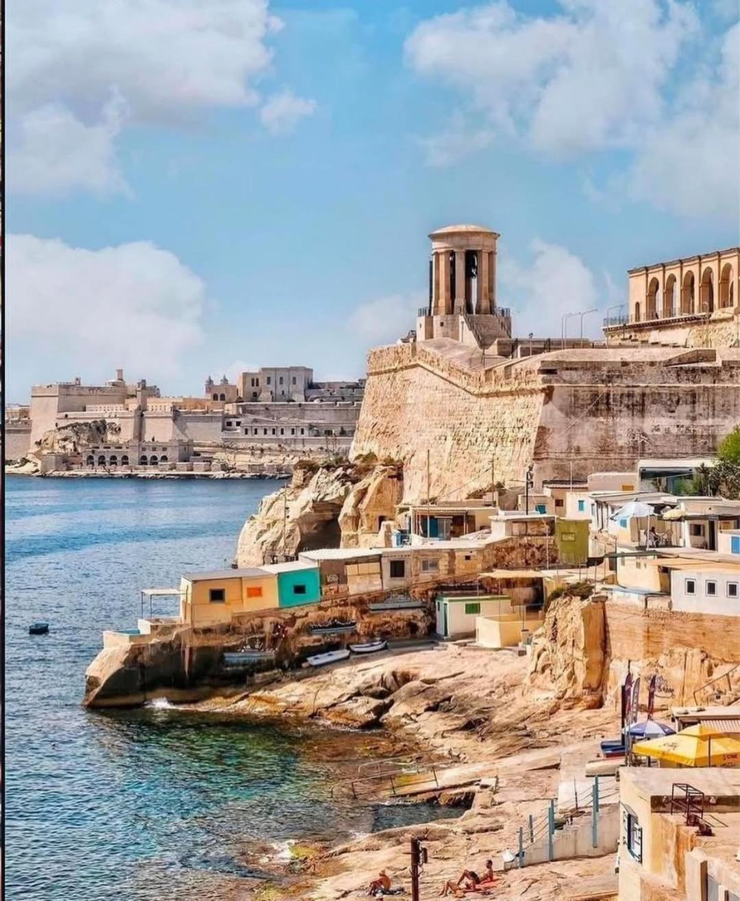 Limestone Sun Suites Sliema Extérieur photo